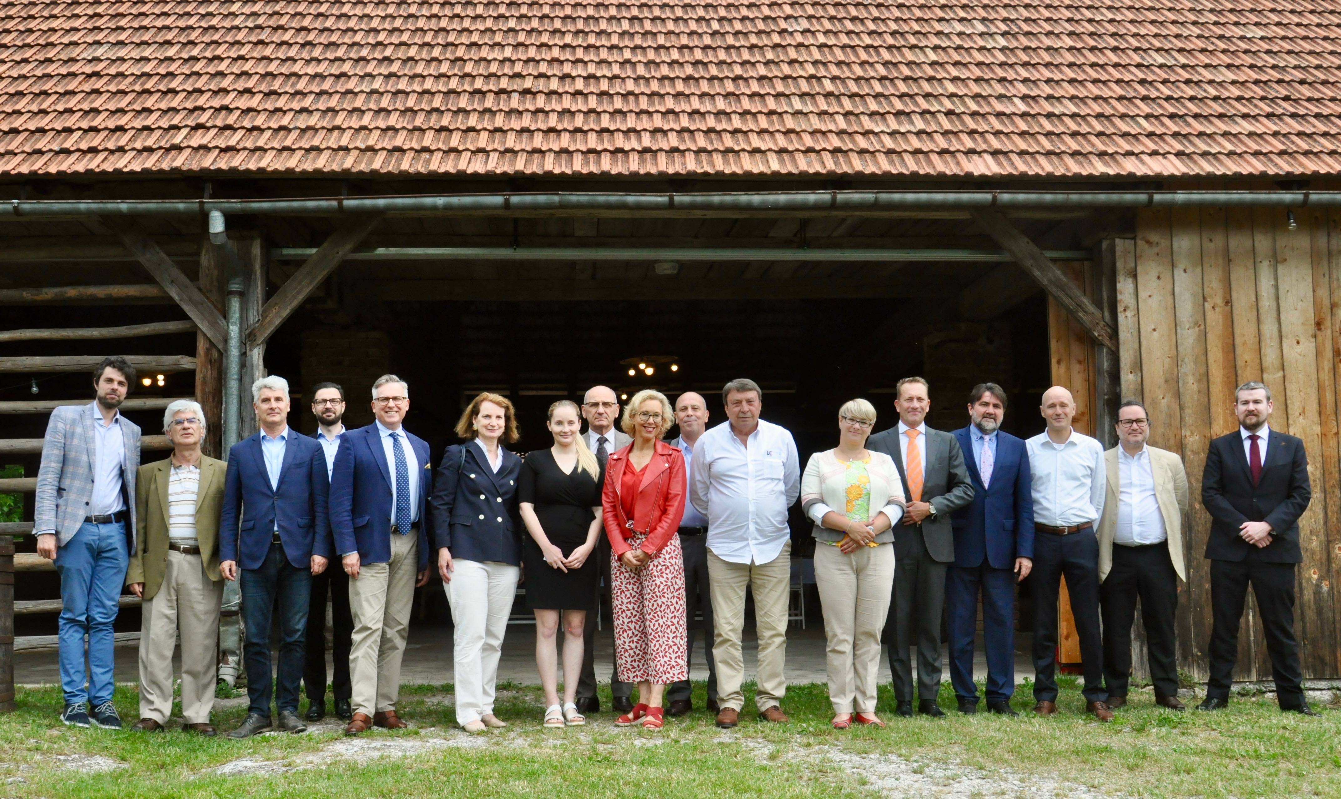 Udeležba veleposlanika Tcherveniakova na sklepnem srečanju vodij misij EU